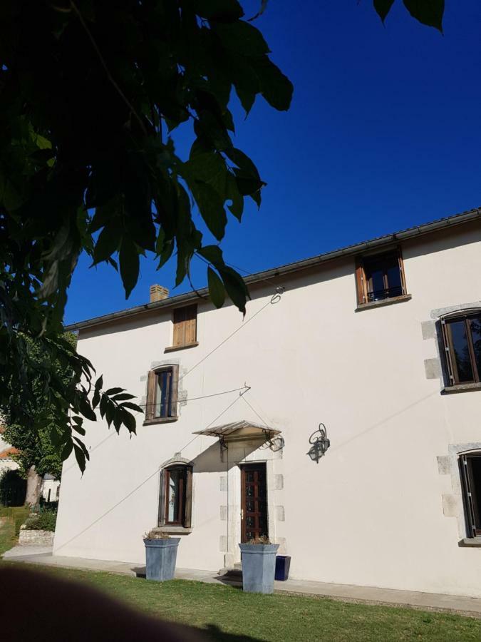 Le Vieux Couvent Villa Deviat Buitenkant foto